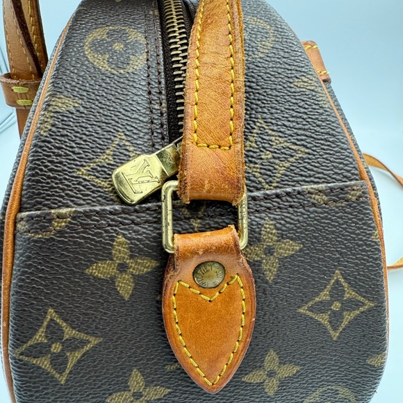100% Authentic Louis Vuitton Blois - Picture 13 of 16